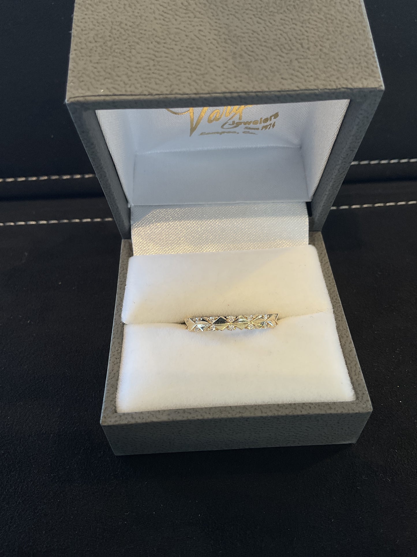 0.13CTW Round Brilliant Cut Diamond 14KT Yellow Gold Pinched Channel Fashion Stackable Ring