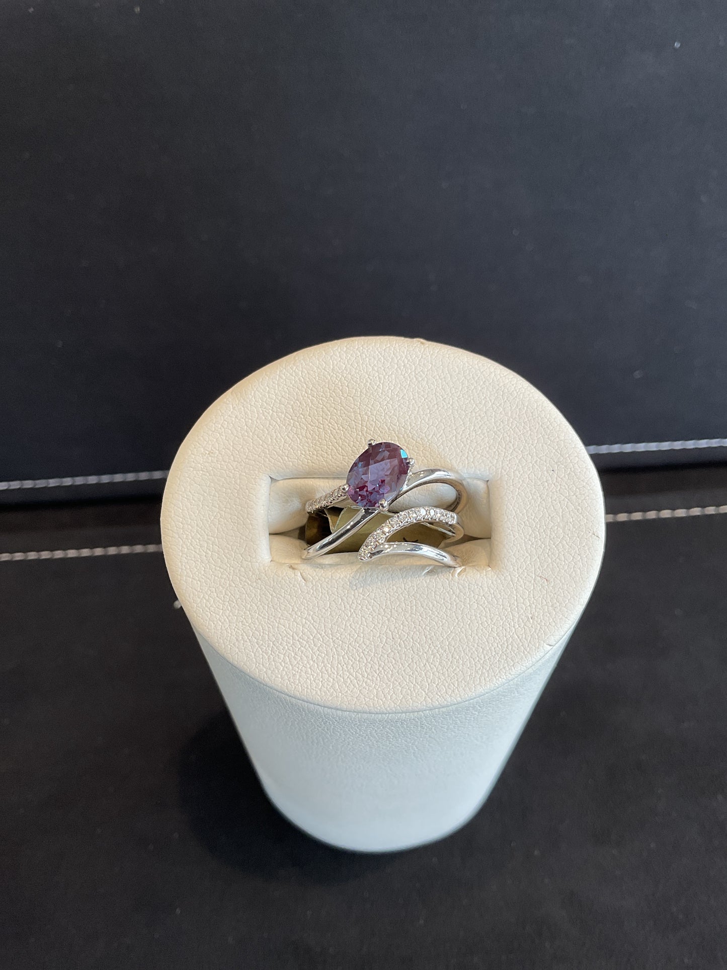 Faceted Oval Cut Alexandrite 14KT White Gold Fancy Fashion Ring with Round Brilliant Cut Diamond Accents