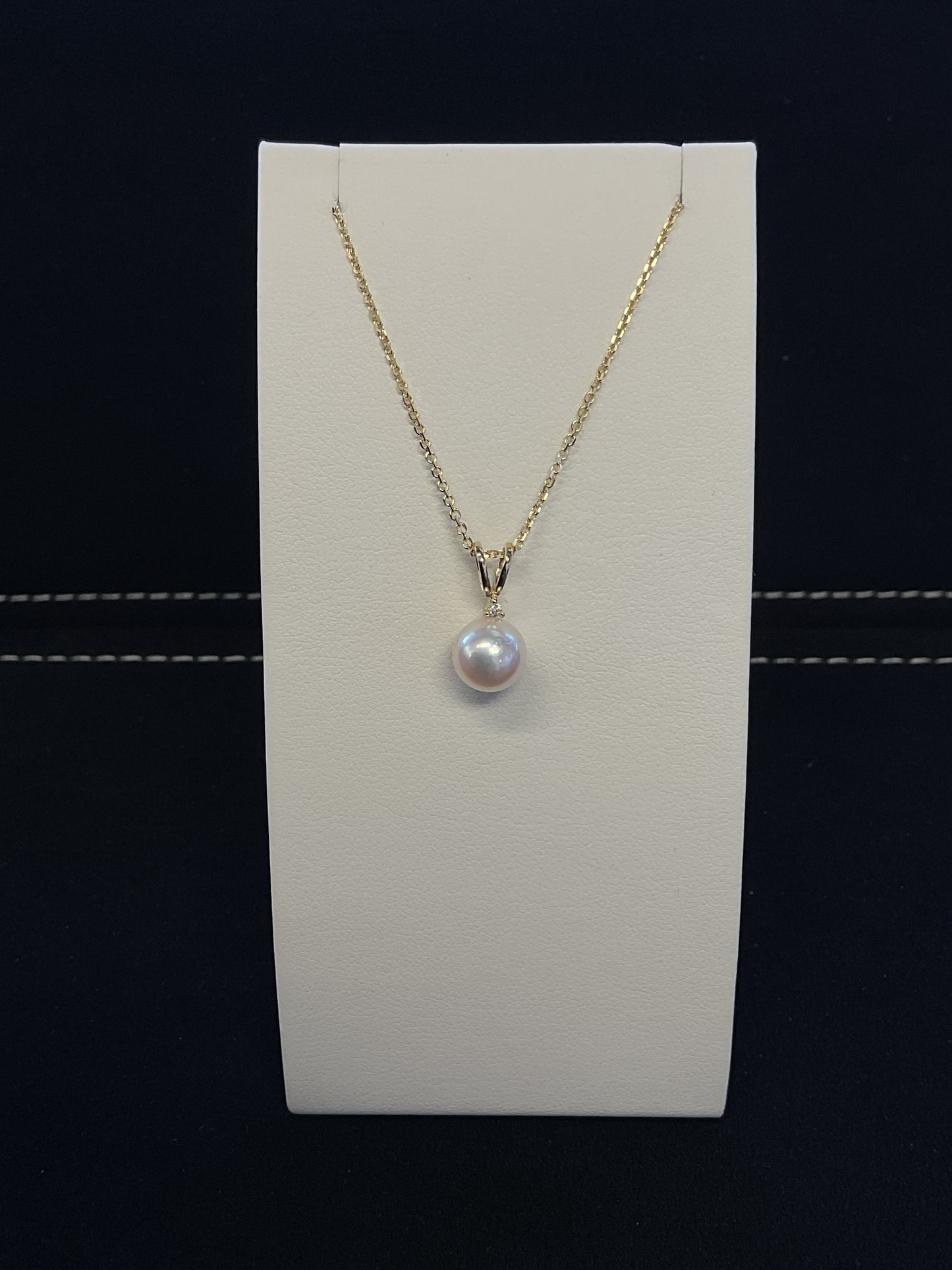 Cultured Pearl with Single Diamond Accent 14KT Yellow Gold Necklace 18" Chain