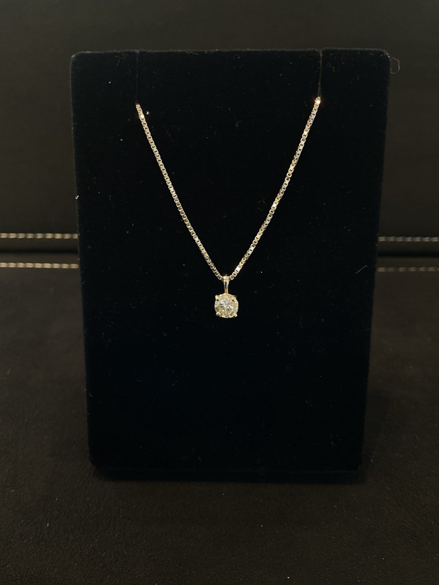 .46 CT Round Brilliant Cut Solitaire Diamond 14KT White Gold Basket Set Necklace 18" Chain