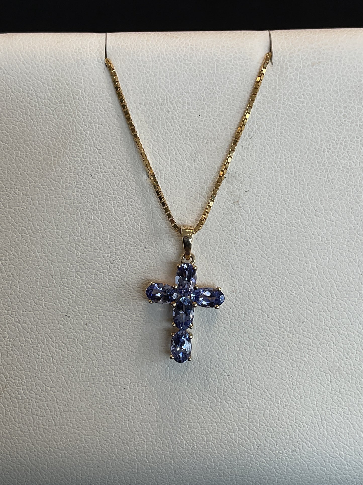 Oval Cut Tanzanite 5 Stone 14KT Yellow Gold Necklace 18" Chain