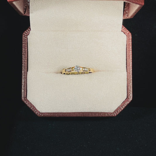 0.28CTW Round Brilliant Cut Diamond 14KT Yellow Gold Engagement Ring