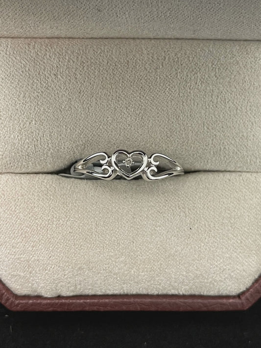 0.01CTW Round Brilliant Cut Diamond 10KT White Gold Heart Promise Ring