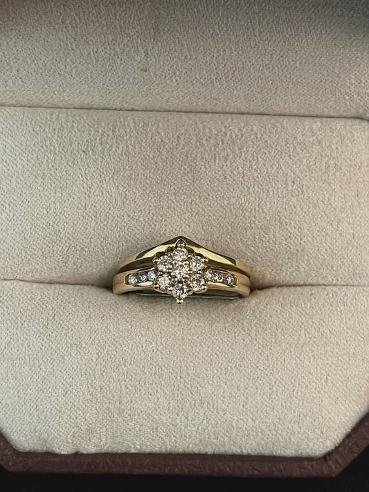 0.40CTW Round Brilliant Cut Diamond 14KT Yellow Gold Star Design Wedding Set