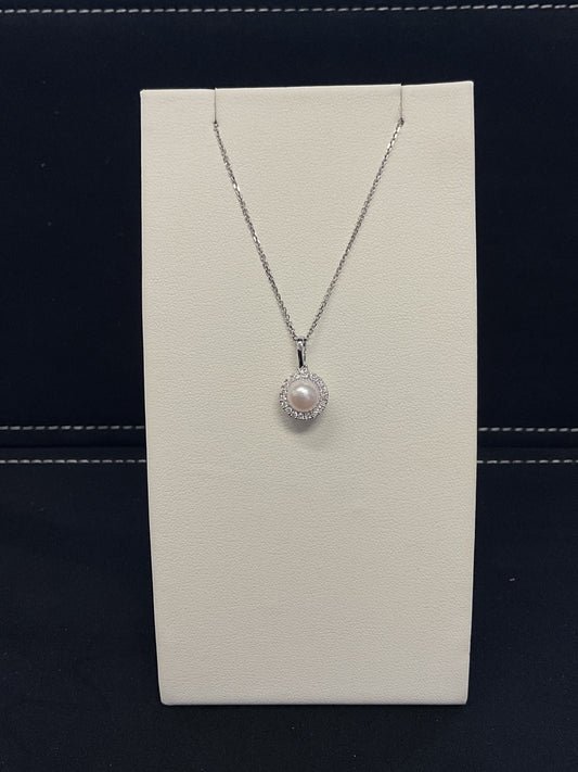 Cultured Pearl with Diamond Halo 14KT White Gold Necklace 18" 14KT White Gold Chain