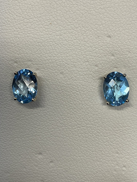 Swiss Blue Topaz Oval Checkerboard Cut 14KT Yellow Gold Stud Earrings