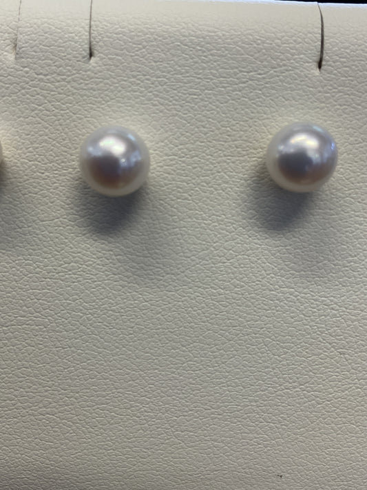 Fresh Water Pearl 14KT Yellow Gold Stud Earrings