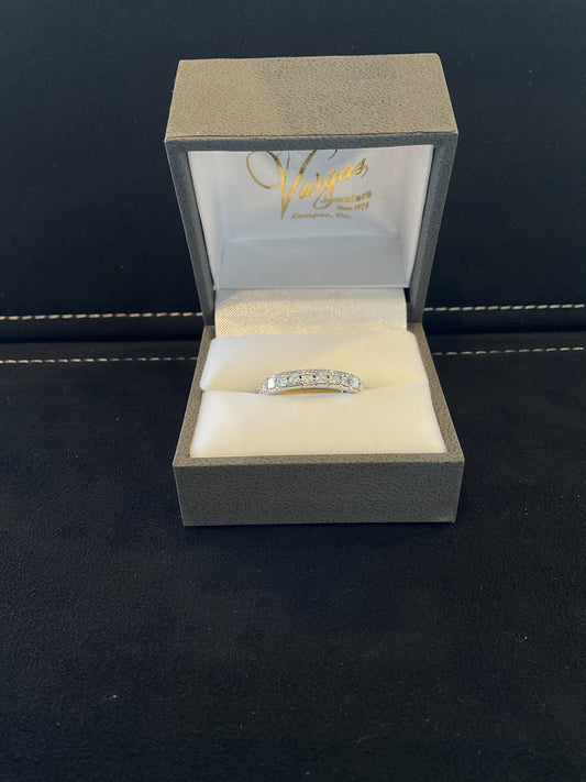 0.75CTW Asscher Cut Bezel Set Prong Shared 14KT White Gold Band