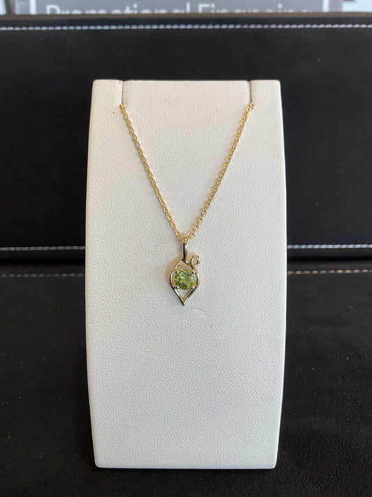 Round Checkerboard Cut Peridot 14KT Yellow Gold Drop Necklace 18" 10KT Chain