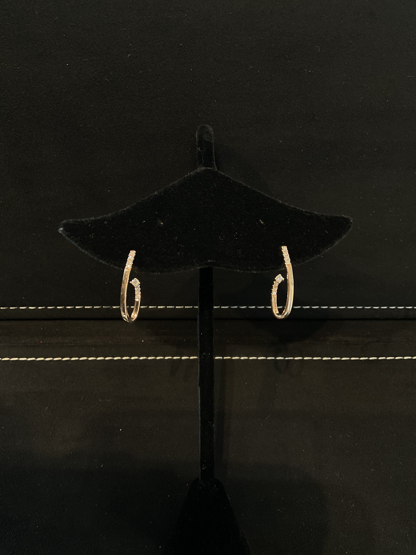 .18 CT Round Brilliant Cut Diamond 14KT Rose Gold Hook Design Stud Earrings