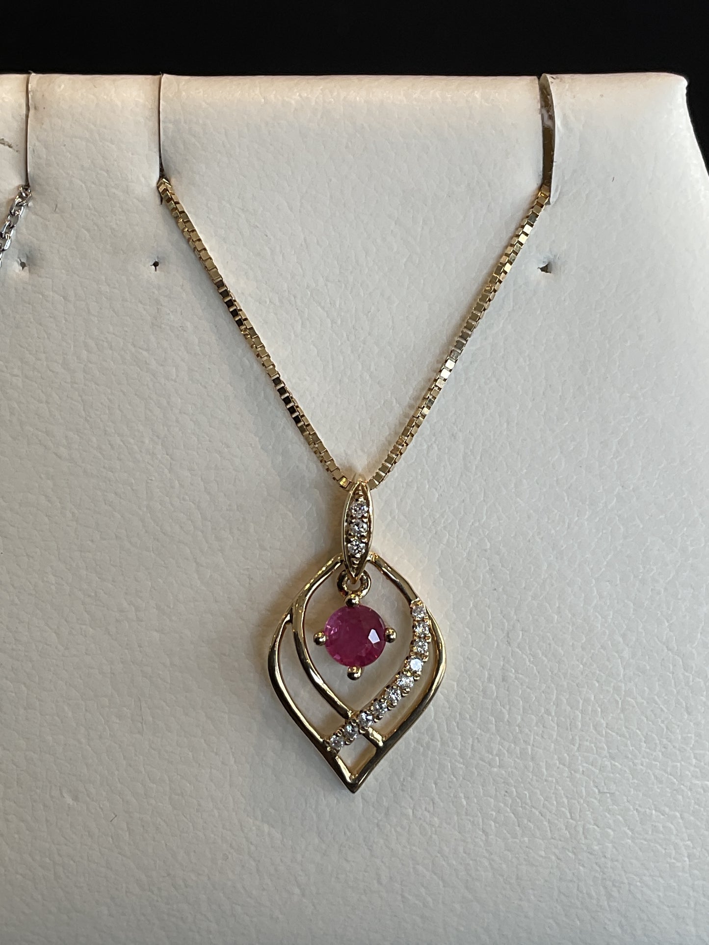 Round Cut Red Ruby with Round Brilliant Cut Diamond Accents 14KT Yellow Gold Dancing Drop Necklace 18" 14KT Yellow Gold Chain