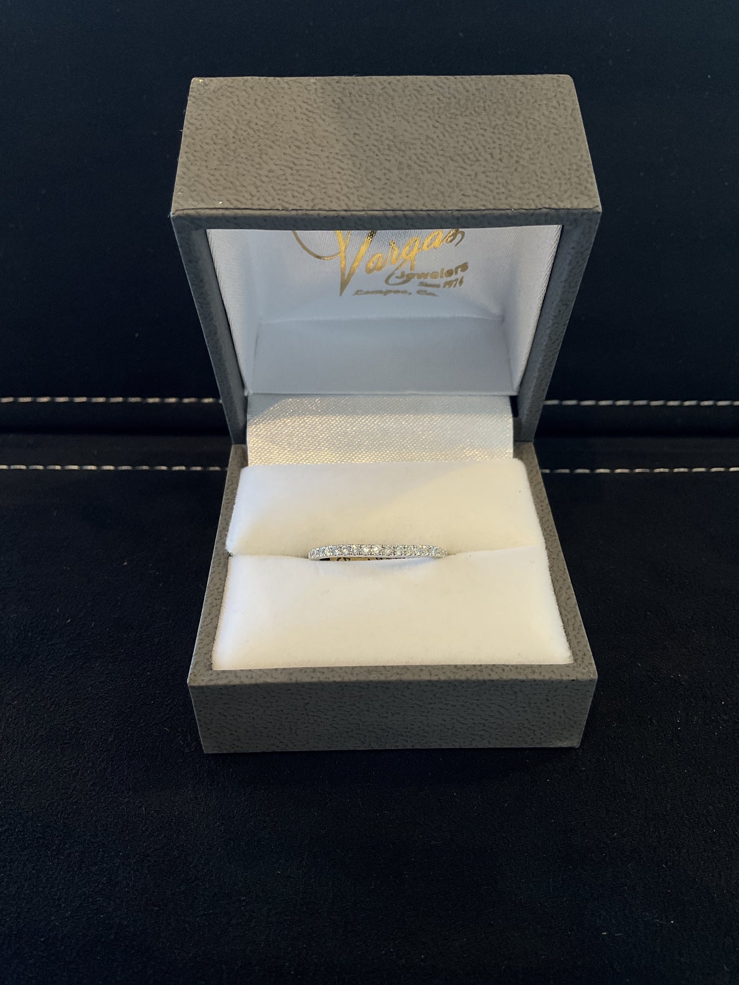 0.21CTW Round Brilliant Cut Diamond 14KT White Gold Slight Curve Band