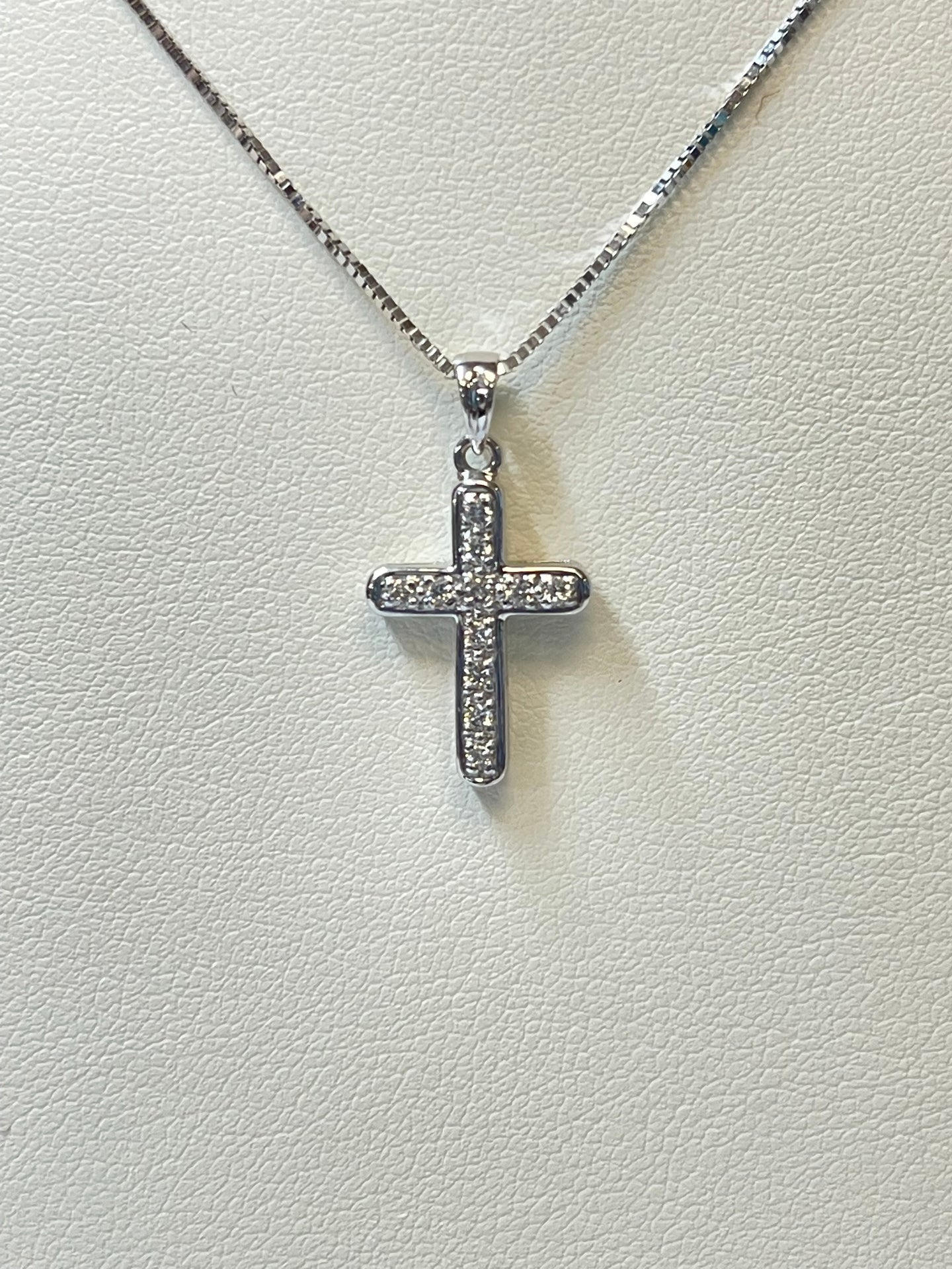 Diamond Cross Necklace A5926